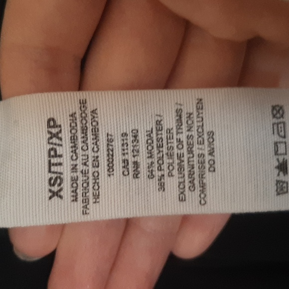 Cross-back black Garage top - Picture 5 of 5